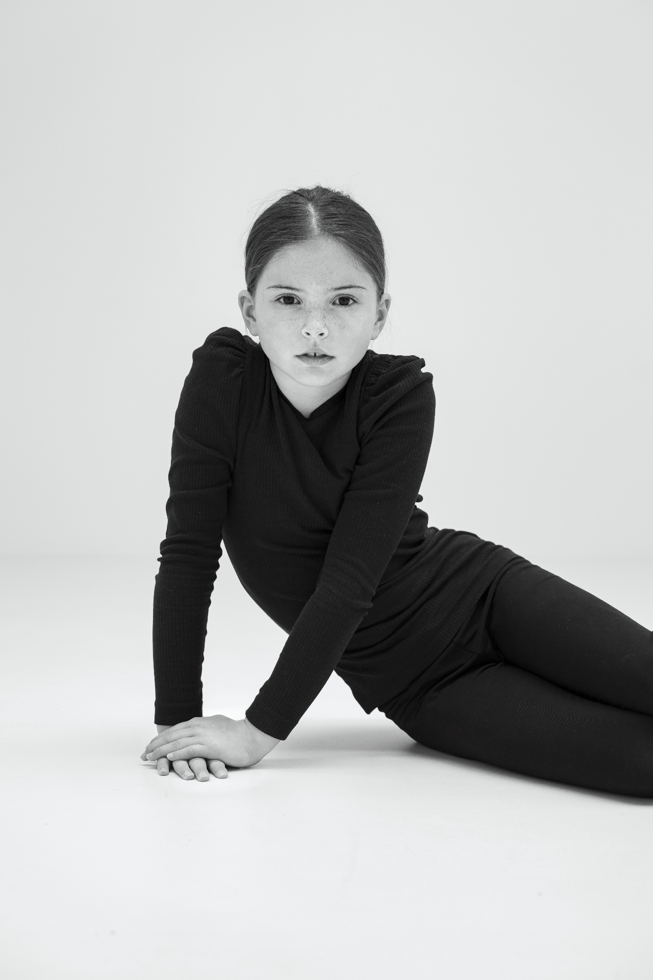 Mymodelz Young Model Management